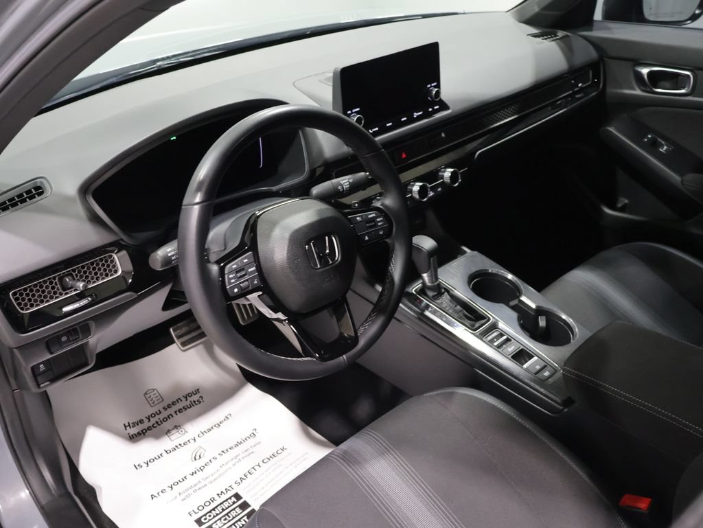 Used 2025 Honda Civic Sport image 16