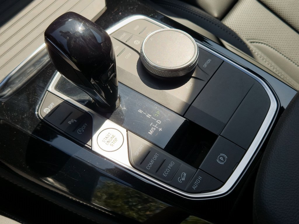 Used 2024 BMW X4 xDrive30i w/ Premium Package image 15