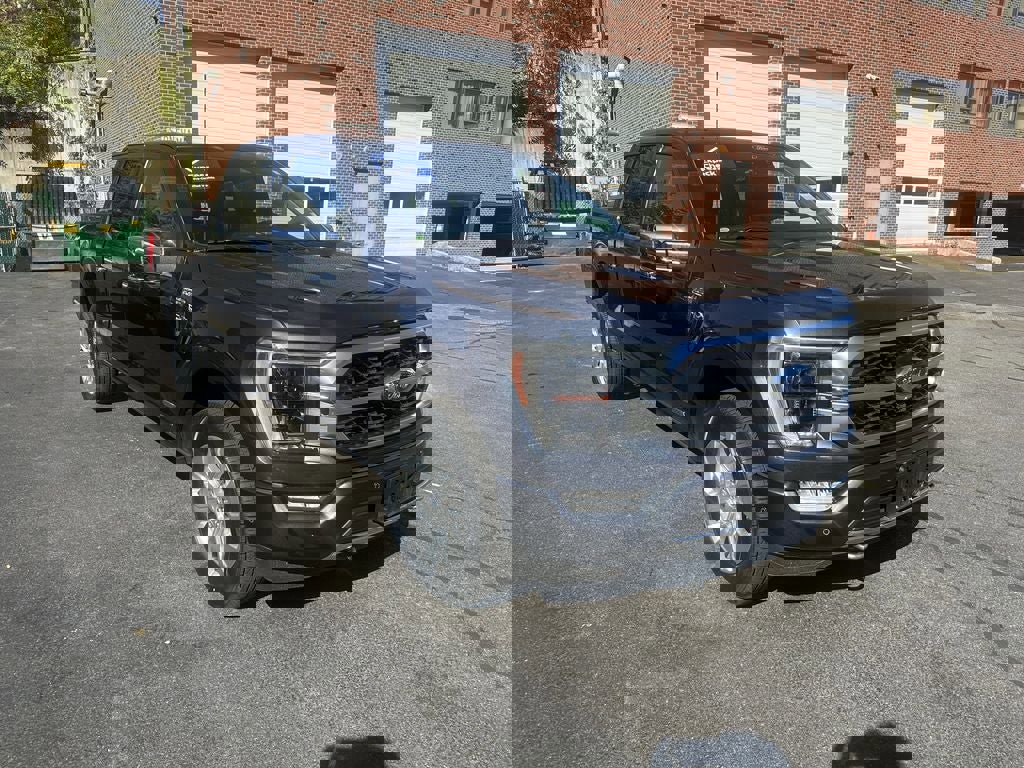 Used 2022 Ford F150 Platinum w/ Equipment Group 701A High image 3