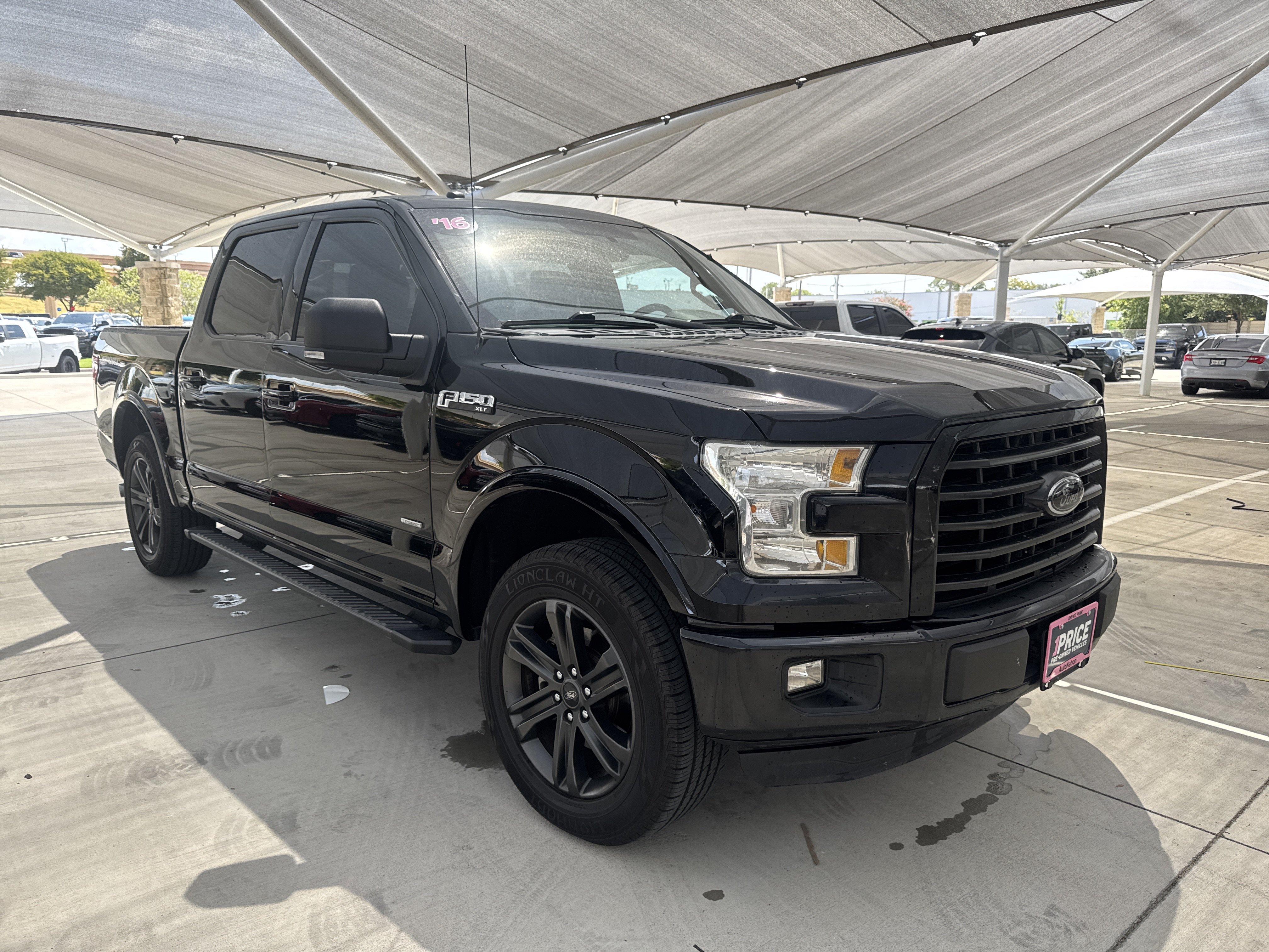 Used 2016 Ford F150 XLT w/ Equipment Group 302A Luxury RWD image 8