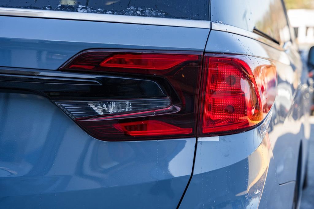 Used 2025 Honda Odyssey Sport-L image 6