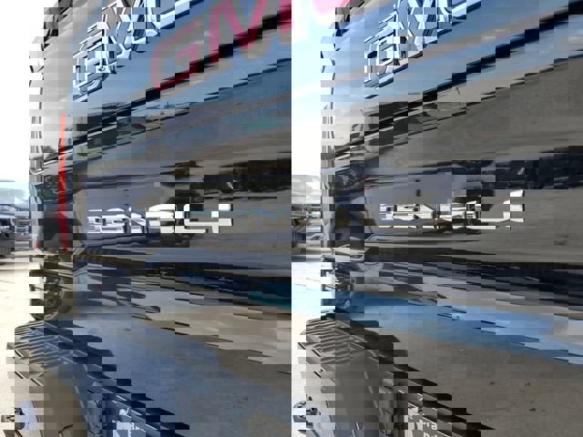 New 2026 GMC Sierra 1500 Denali image 9