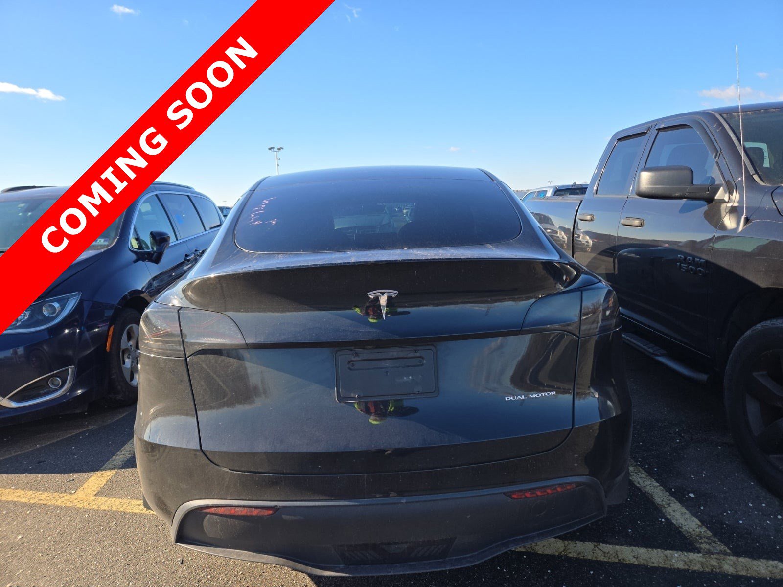 Used 2023 Tesla Model Y Long Range image 5