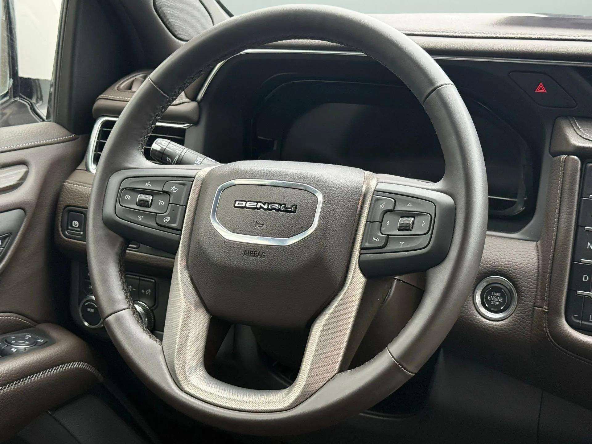 Used 2024 GMC Yukon Denali image 34