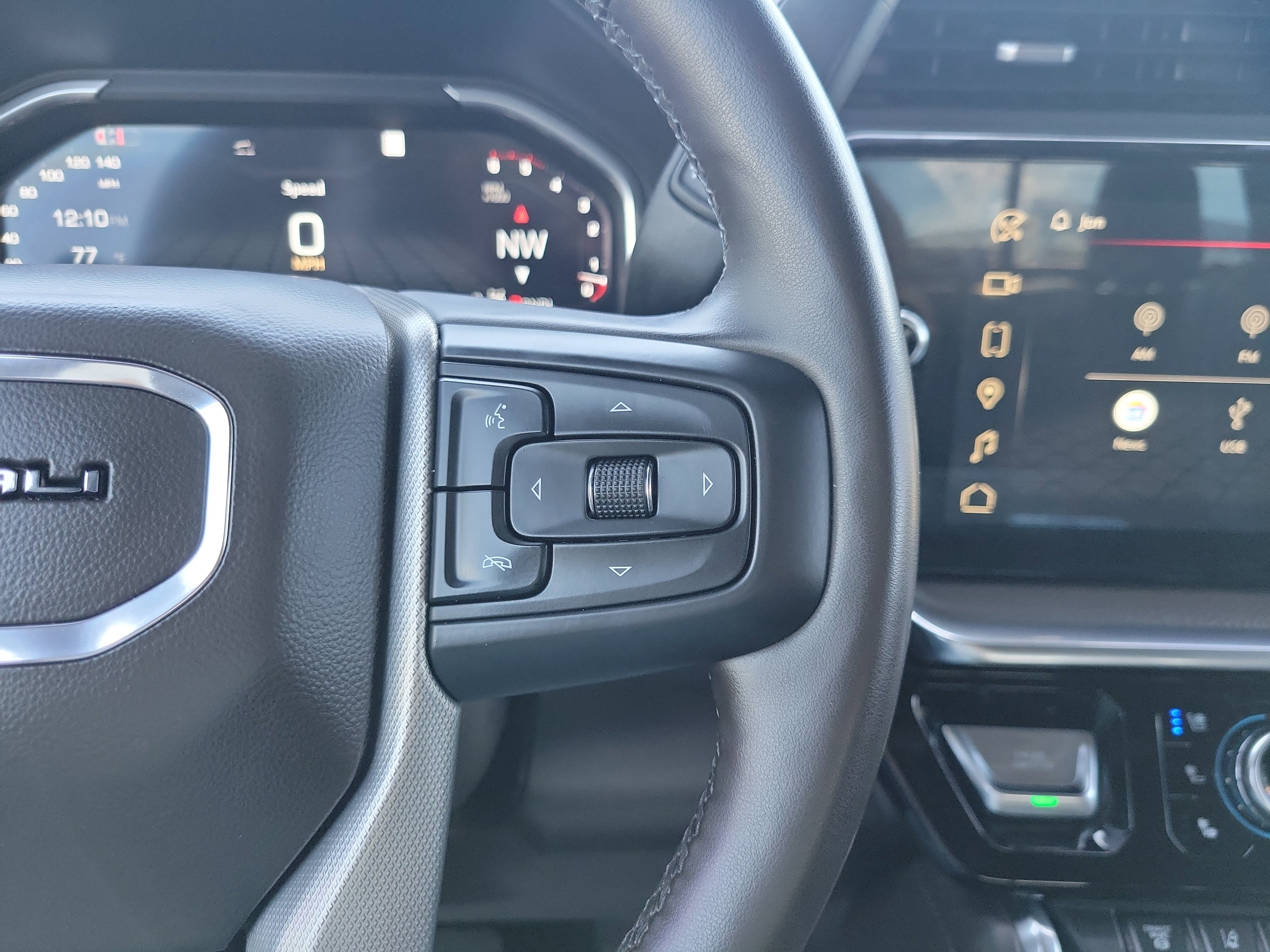 Certified 2024 GMC Sierra 2500 Denali w/ Denali Reserve Package image 32