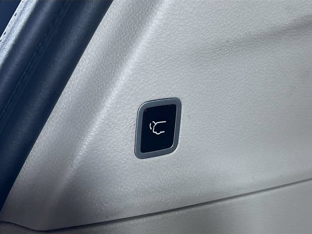 Used 2019 Chrysler Pacifica Touring-L Plus w/ Advanced Safetytec Group FWD image 29