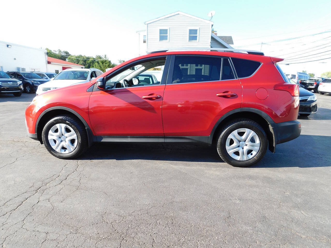 Used 2013 Toyota RAV4 LE AWD/4WD image 22