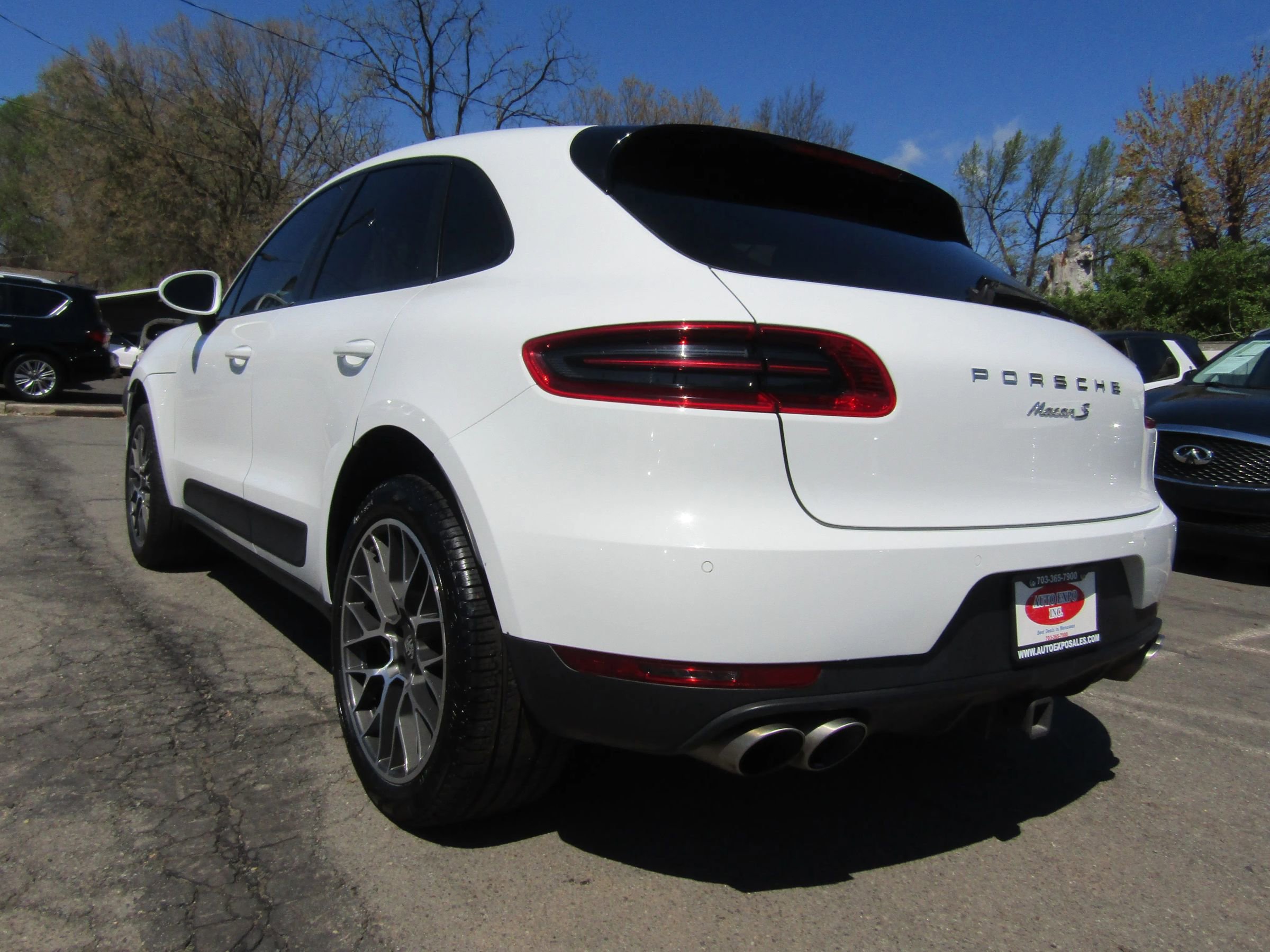 Used 2015 Porsche Macan S w/ Premium Package Plus image 5