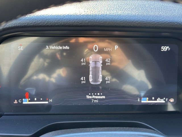 New 2025 Jeep Grand Cherokee Laredo image 24