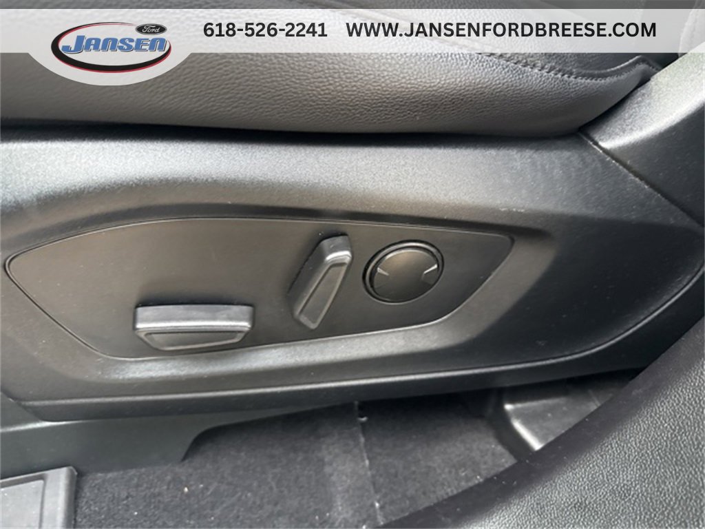 Used 2022 Ford Explorer Limited w/ Equipment Group 301A image 9