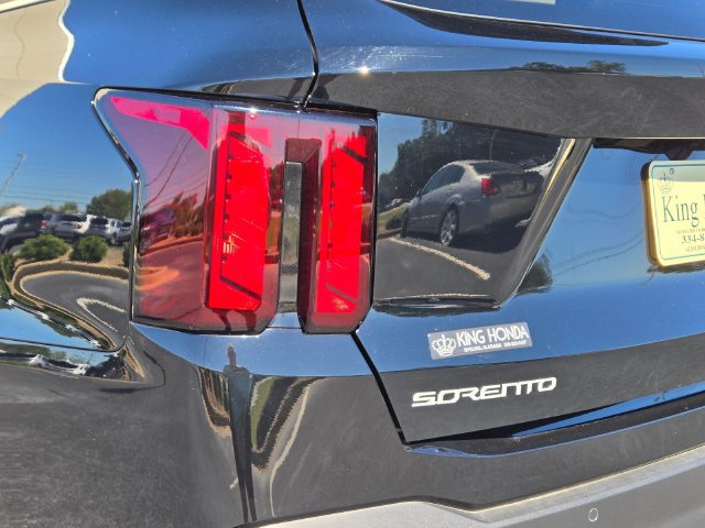 Used 2026 Kia Sorento S AWD/4WD image 9