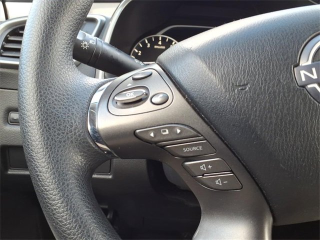 Used 2023 Nissan Murano S image 14