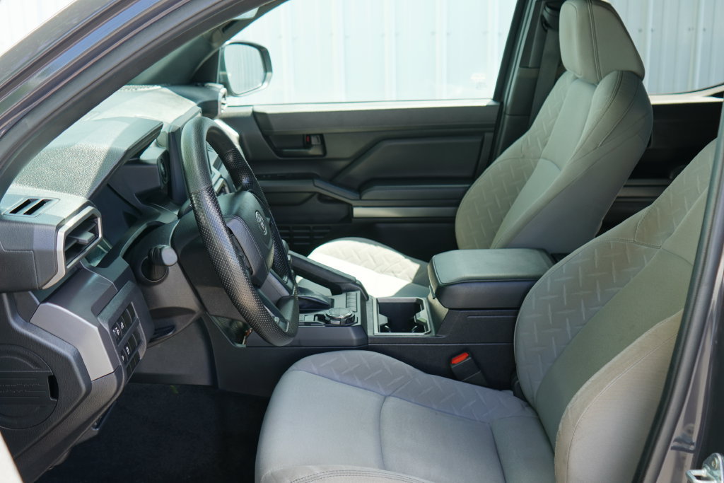 Used 2024 Toyota Tacoma SR5 AWD/4WD image 13