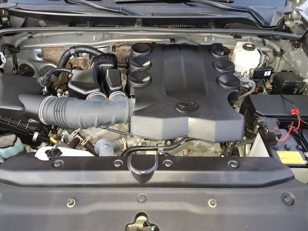 Used 2023 Toyota 4Runner Limited image 32