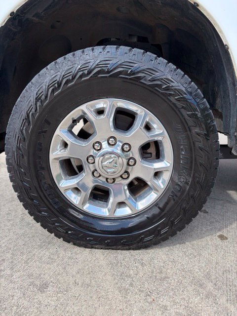 Used 2023 RAM 2500 Laramie AWD/4WD image 9