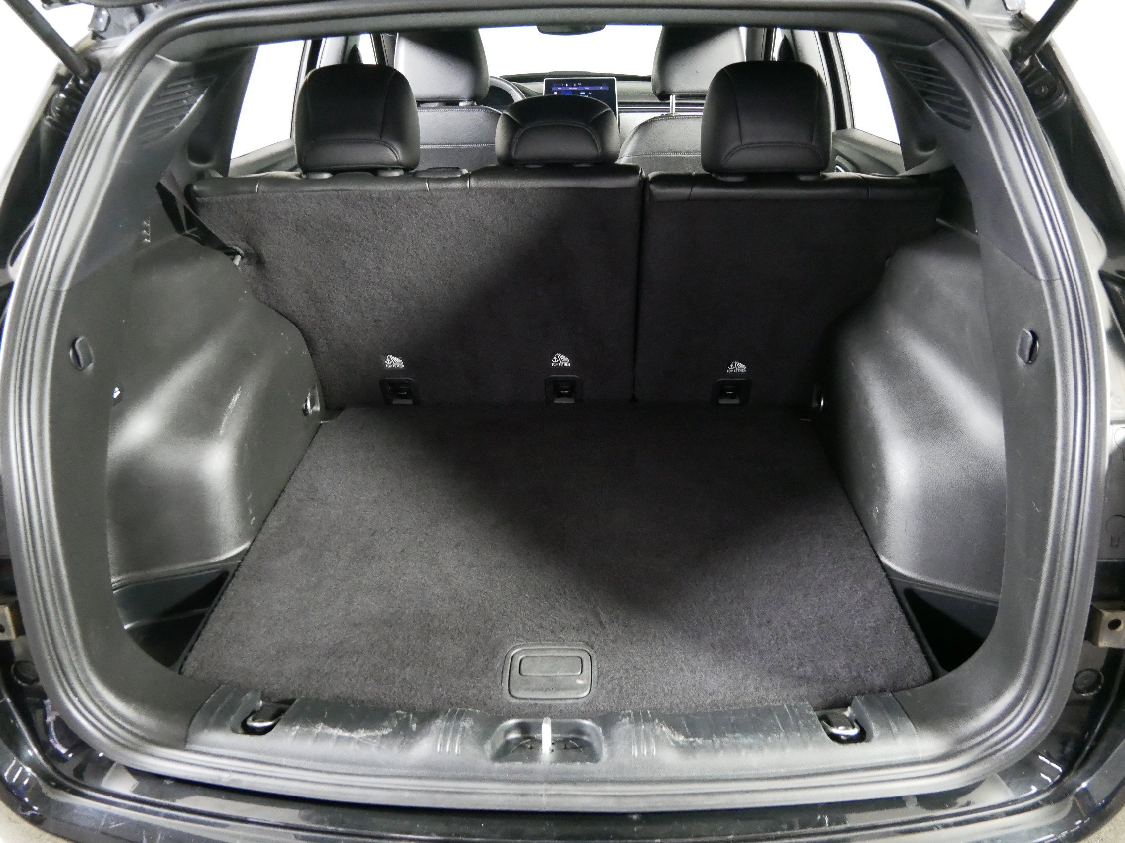 Used 2024 Jeep Compass Latitude image 18