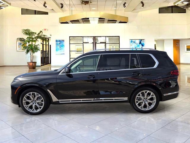 Used 2026 BMW X7 xDrive40i w/ Premium Package AWD/4WD image 8