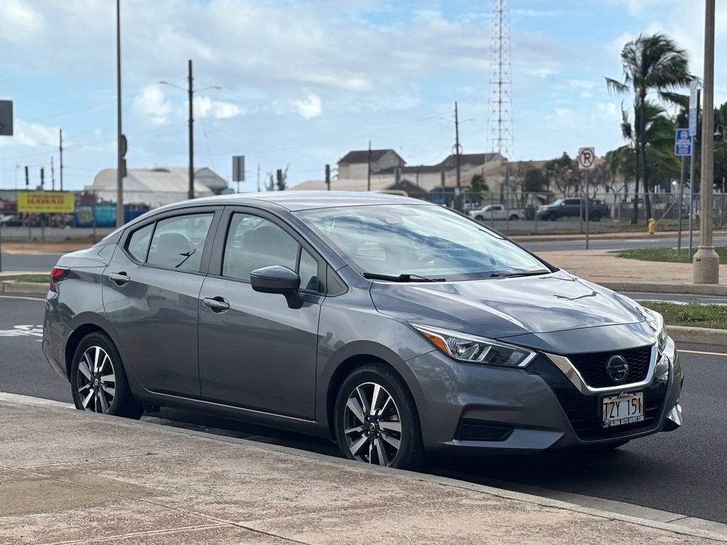 Used 2021 Nissan Versa SV image 6