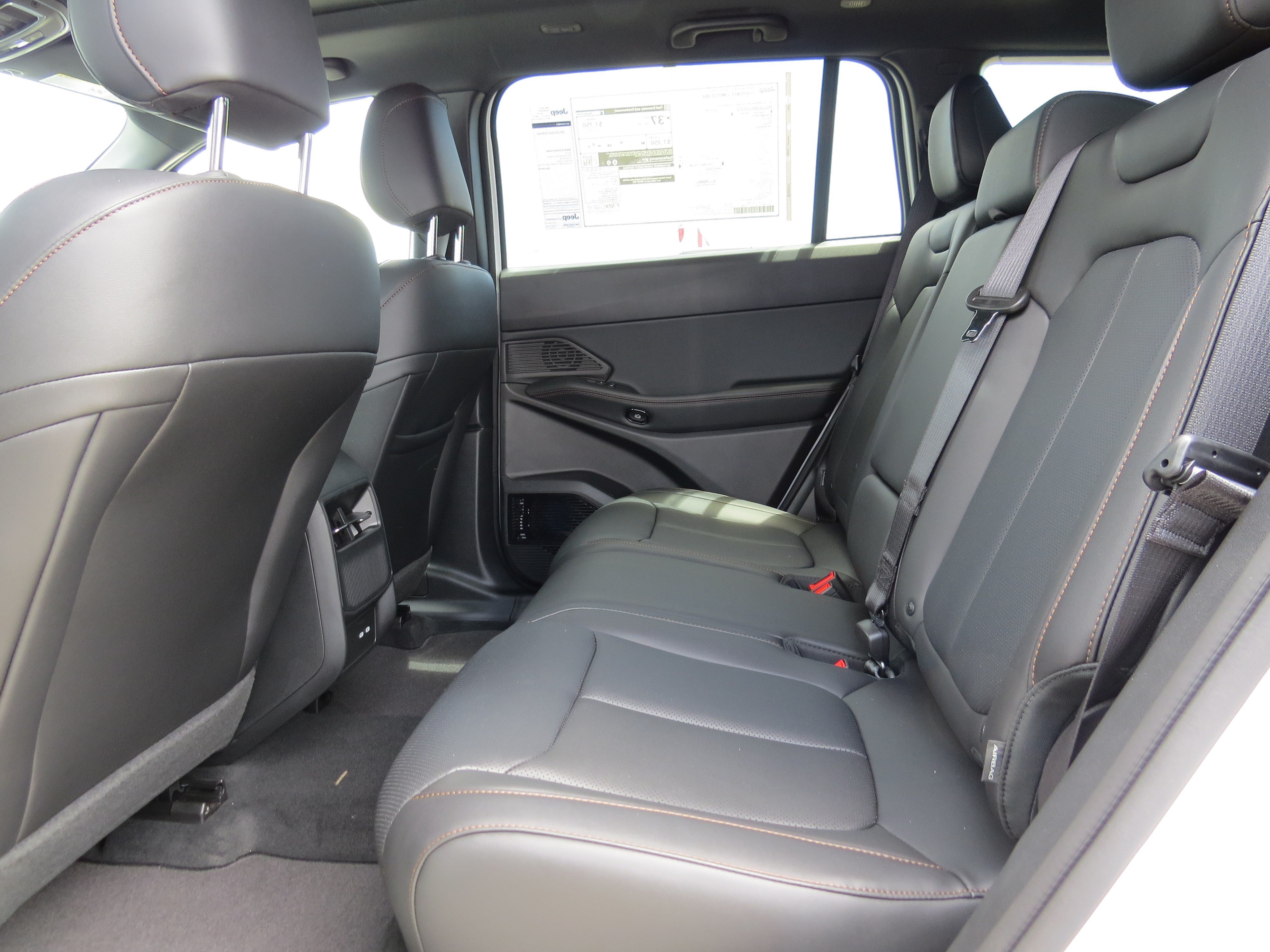 New 2026 Jeep Cherokee Limited AWD/4WD image 12