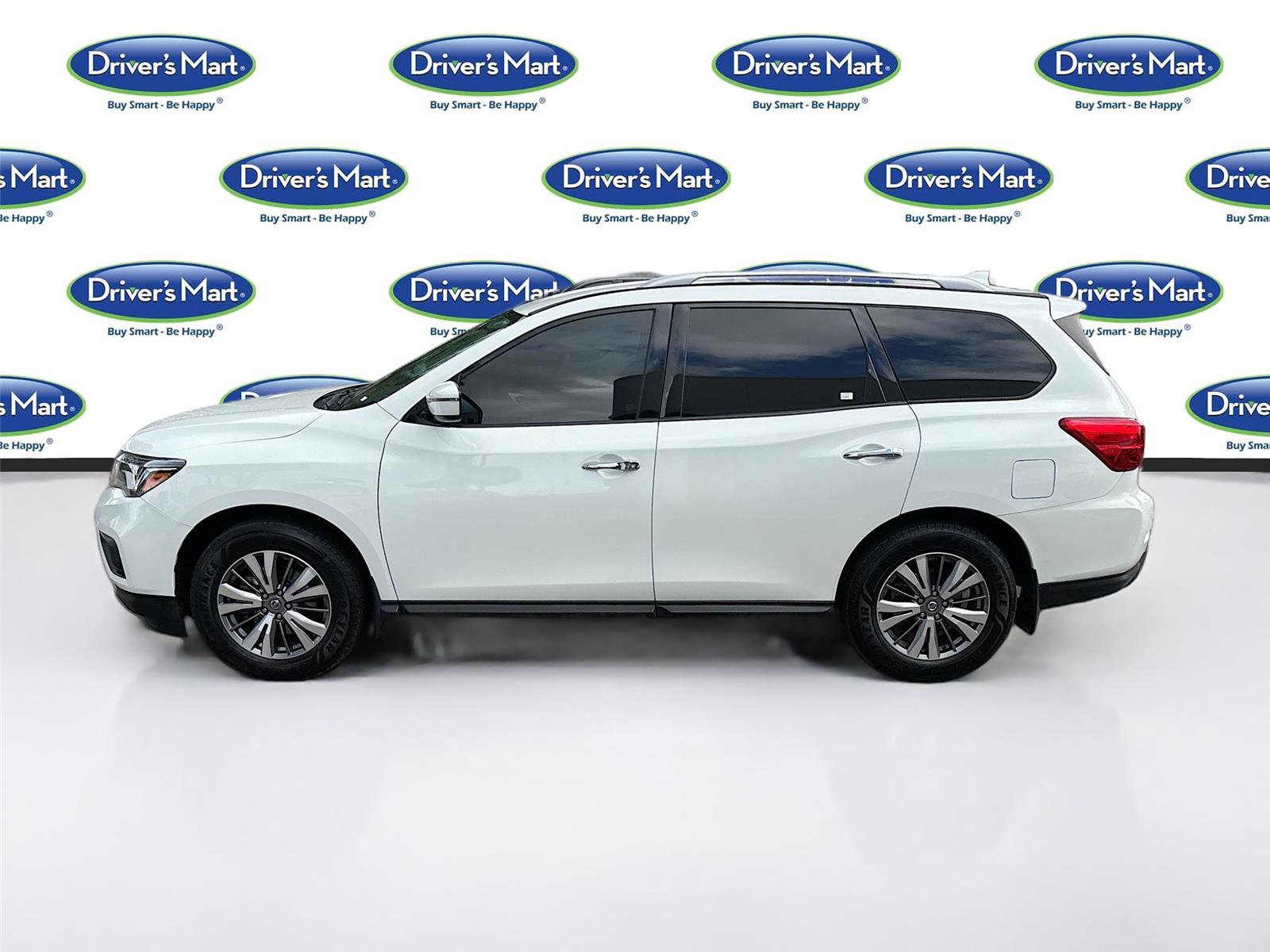 Used 2019 Nissan Pathfinder S FWD image 4