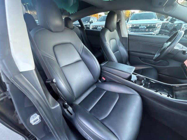 Used 2018 Tesla Model 3 Long Range RWD image 9
