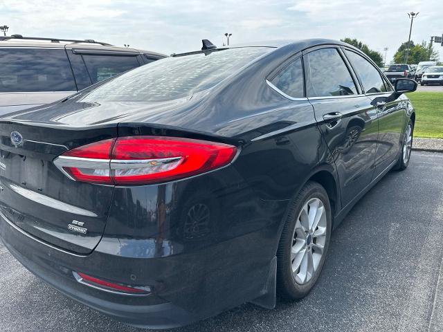 Certified 2020 Ford Fusion SE FWD image 4