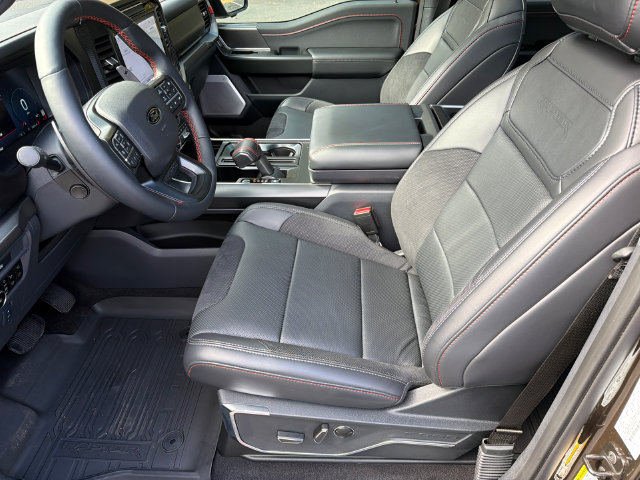 Used 2025 Ford F150 Raptor AWD/4WD image 11