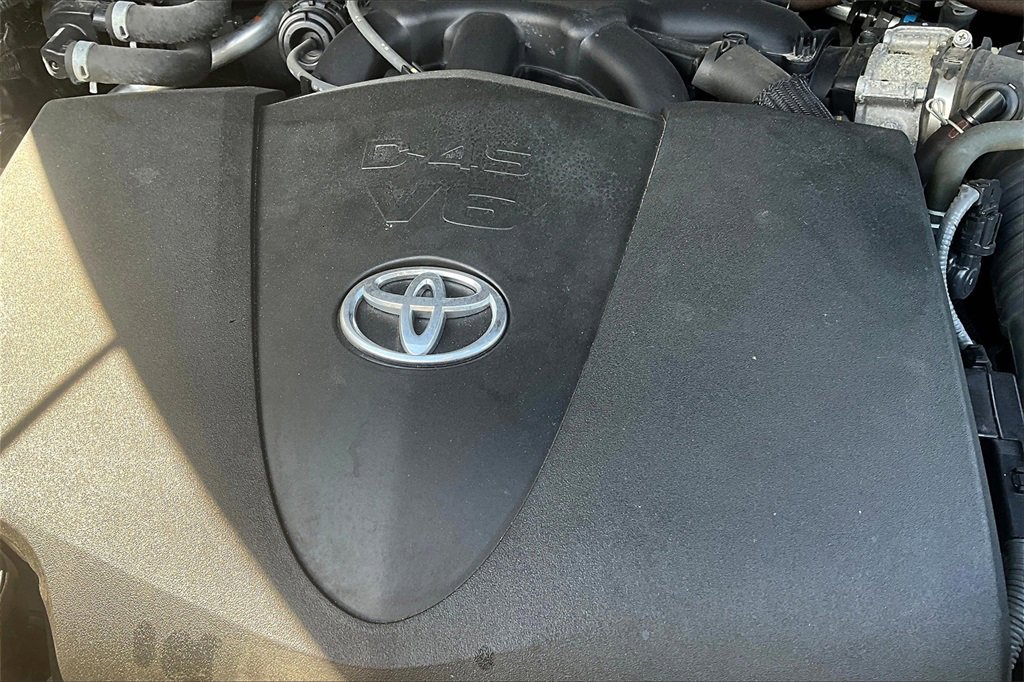 Used 2021 Toyota Highlander XSE image 31