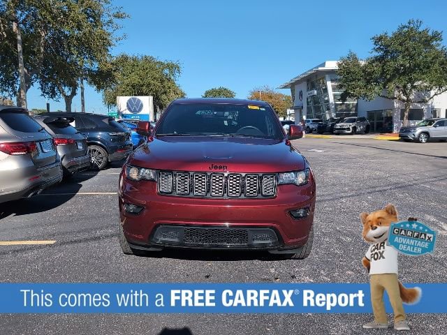Used 2020 Jeep Grand Cherokee Altitude image 2