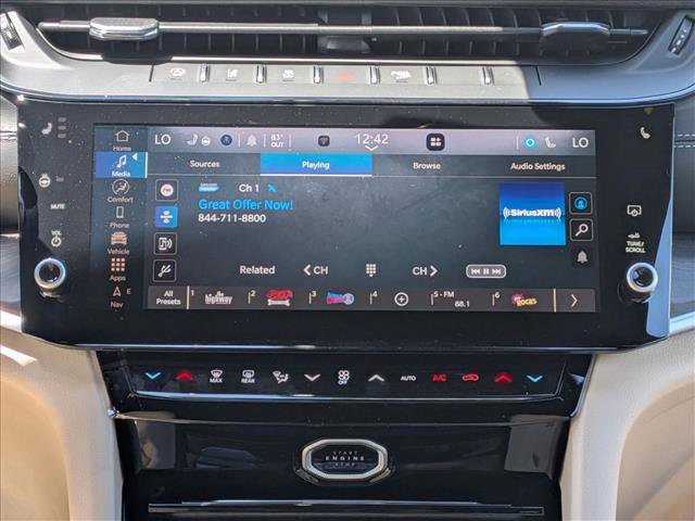New 2026 Jeep Grand Cherokee Limited w/ Limited Altitude Package AWD/4WD image 14