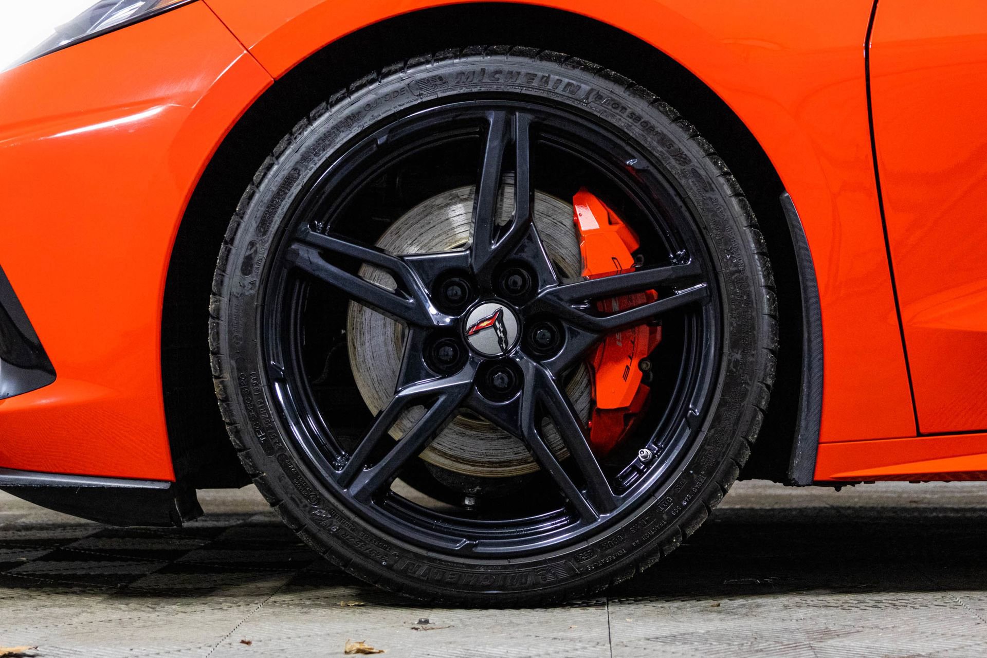 Used 2020 Chevrolet Corvette Stingray Premium Cpe w/ 3LT Preferred Equipment Group image 39