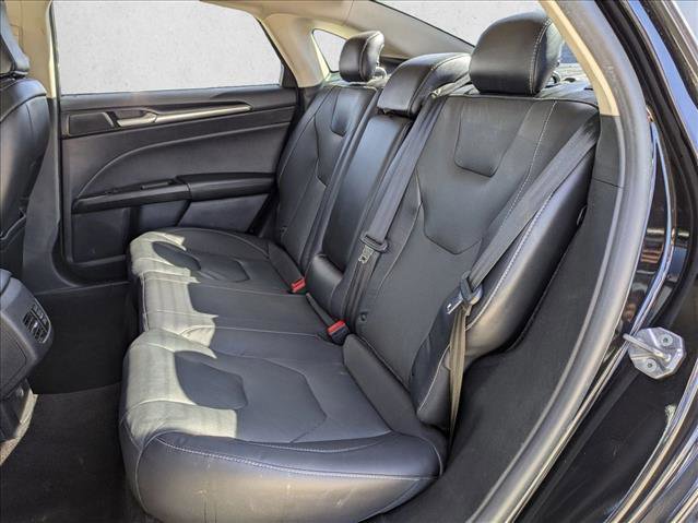 Used 2020 Ford Fusion Titanium image 19