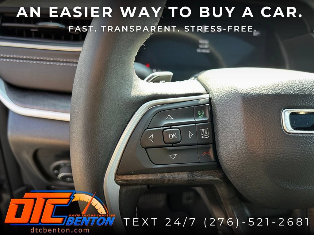 Used 2025 Jeep Grand Cherokee L Limited w/ Luxury Tech Group II AWD/4WD image 14