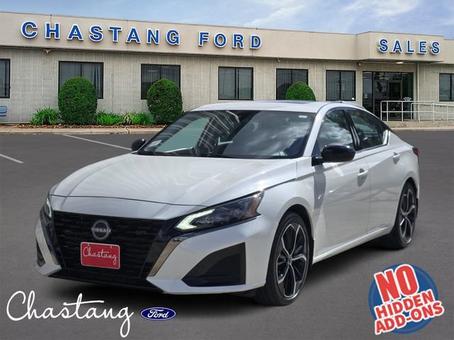 Used 2025 Nissan Altima 2.5 SR w/ SR Premium Package