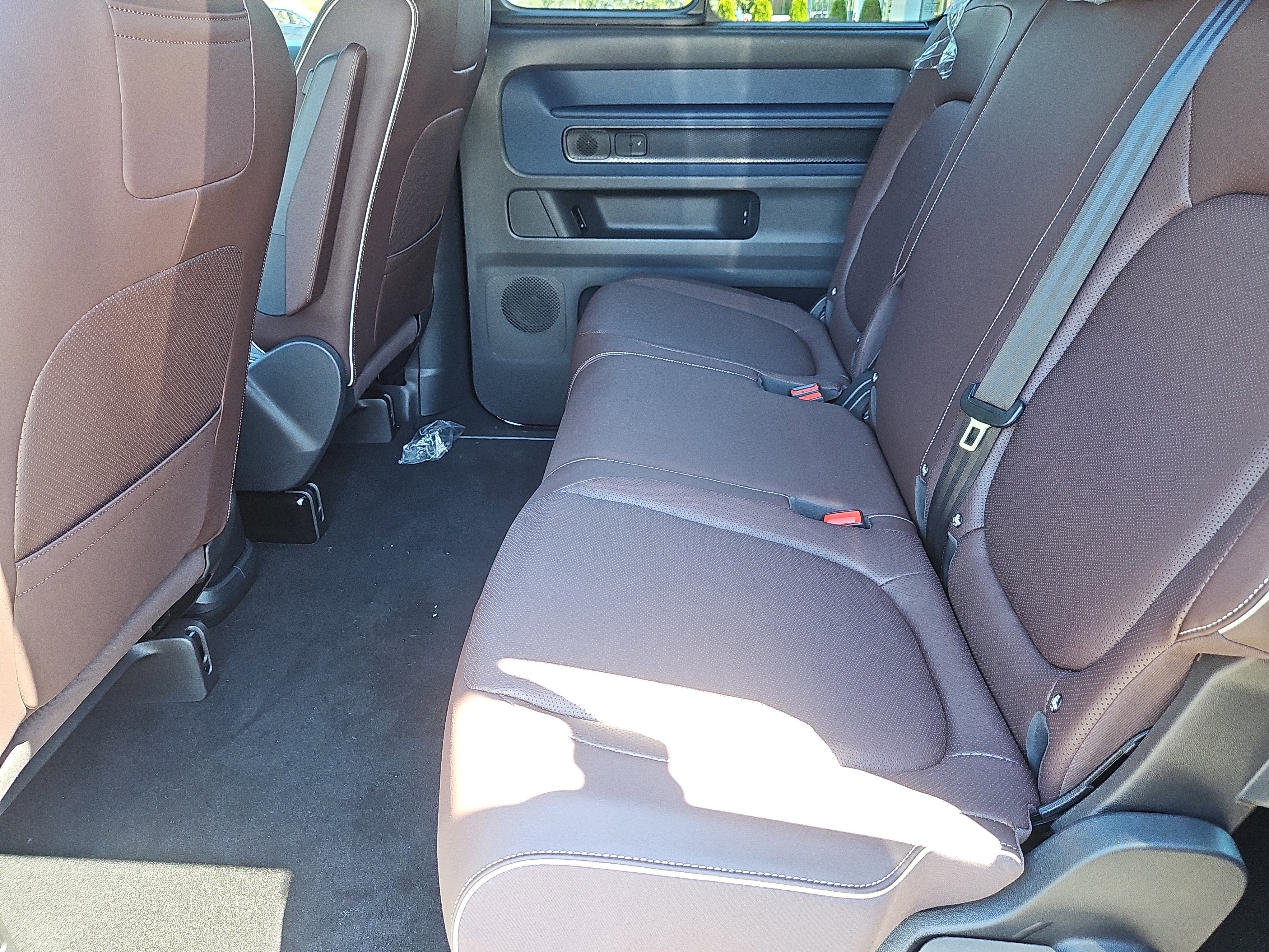 New 2025 Volkswagen ID. Buzz Pro S image 20