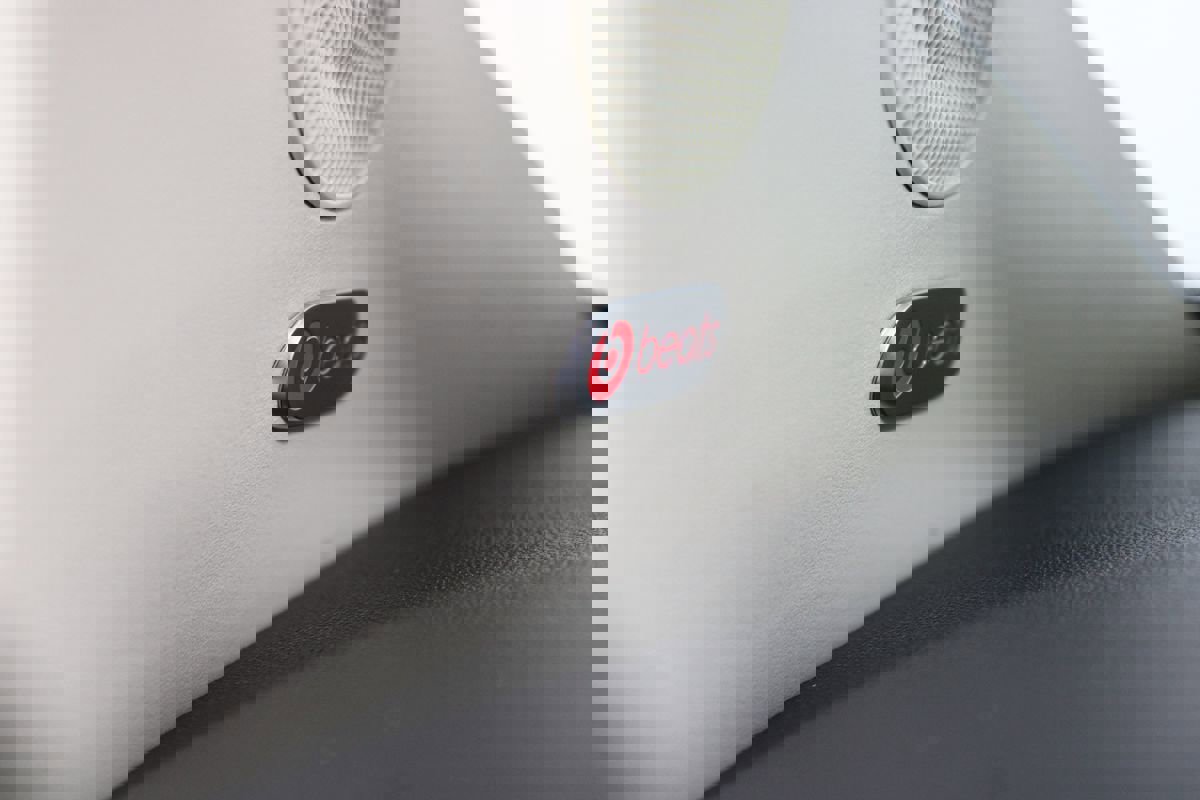 Used 2019 FIAT 500 Lounge image 25