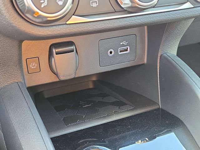 New 2025 Nissan Versa SV w/ Trunk Package image 27