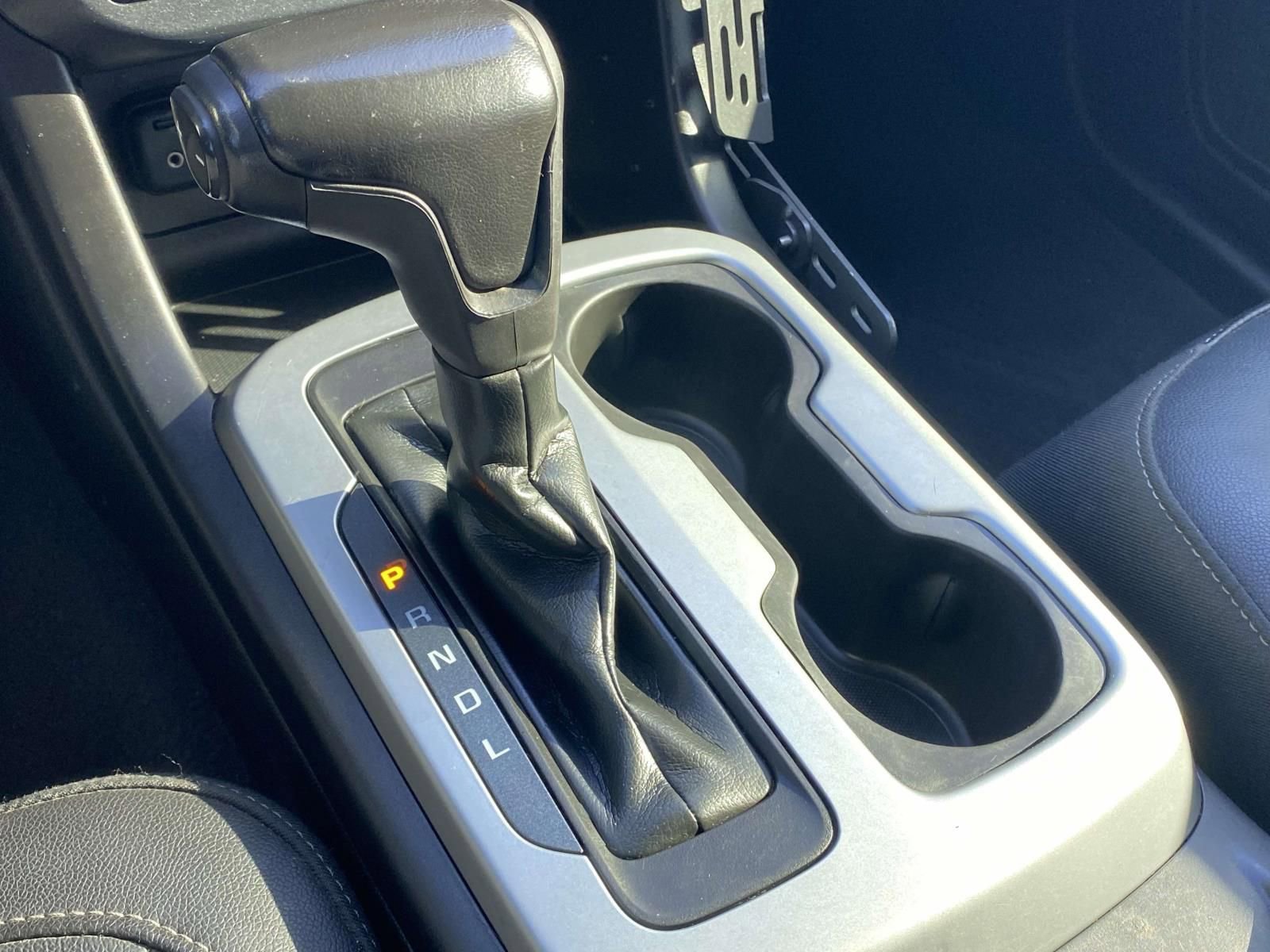 Used 2019 Chevrolet Colorado ZR2 w/ Colorado ZR2 Bison Edition AWD/4WD image 32