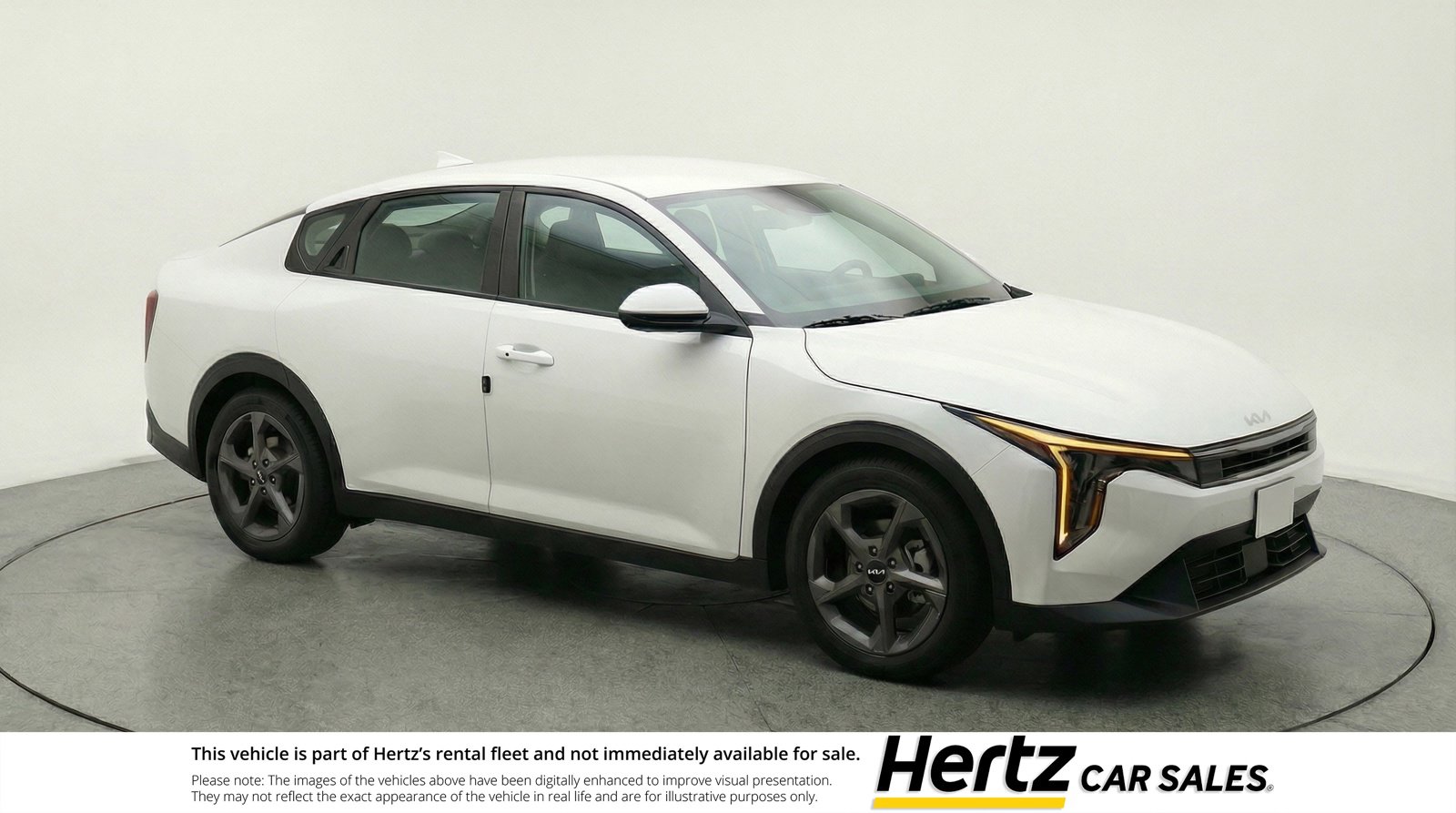 Used 2025 Kia K4 LXS image 1