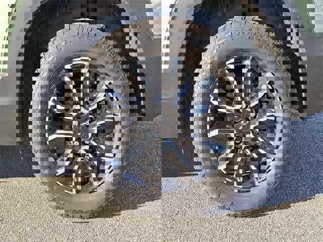 Used 2025 Chevrolet TrailBlazer ACTIV image 36