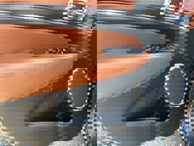 Used 2021 Jeep Grand Cherokee Summit w/ Platinum Series Group AWD/4WD image 10