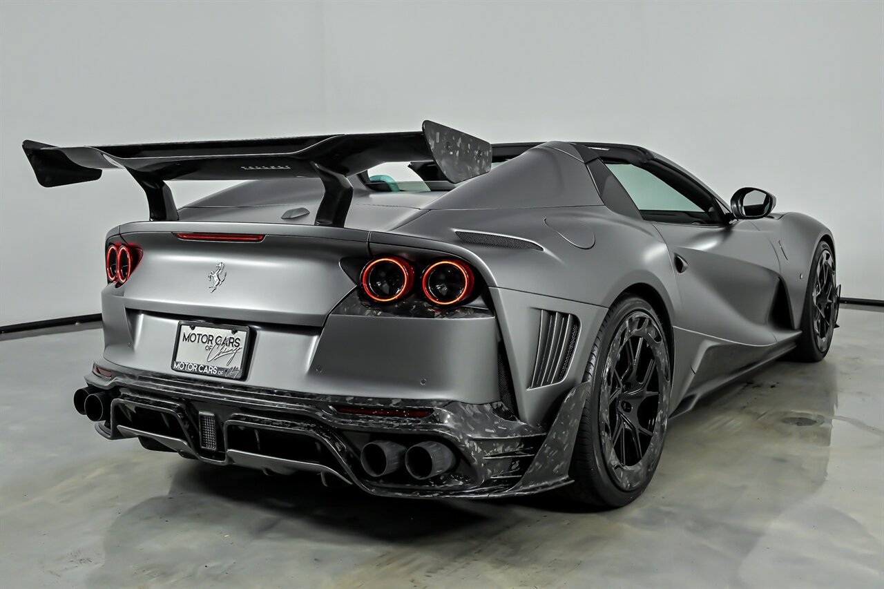 Used 2021 Ferrari 812 GTS RWD image 8