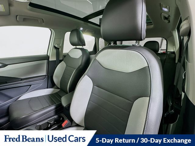 Used 2023 Volkswagen Taos SEL AWD/4WD image 23