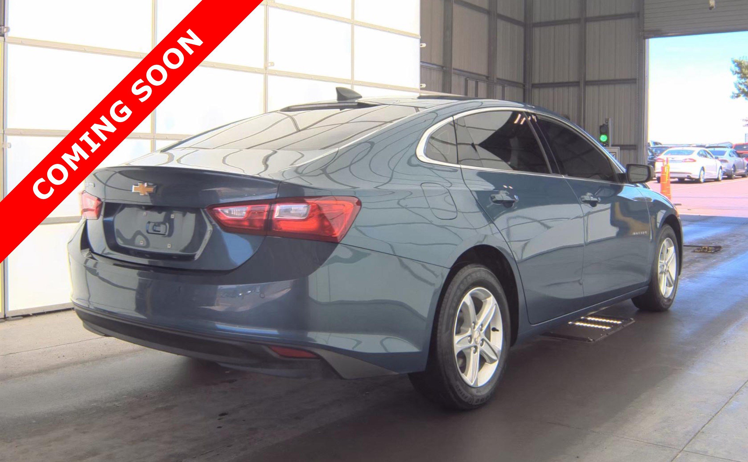 Used 2024 Chevrolet Malibu LS FWD image 5