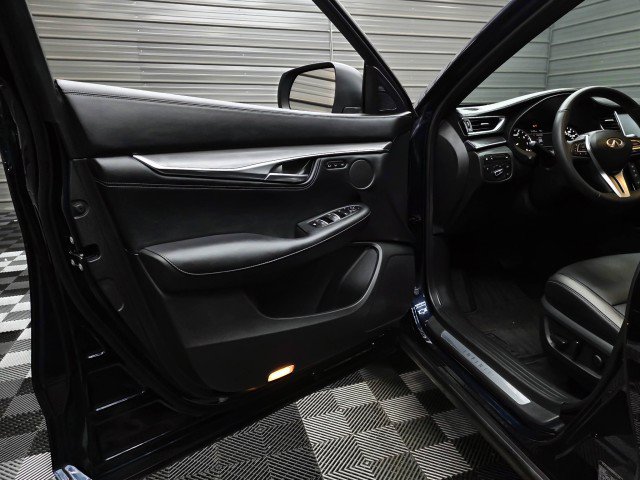 Used 2025 INFINITI QX55 Luxe w/ Cargo Package AWD/4WD image 33