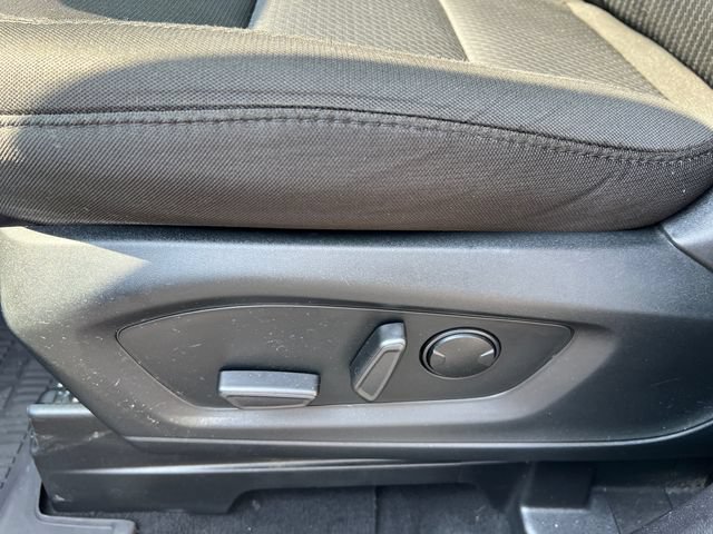 Used 2022 Ford Explorer XLT RWD image 12