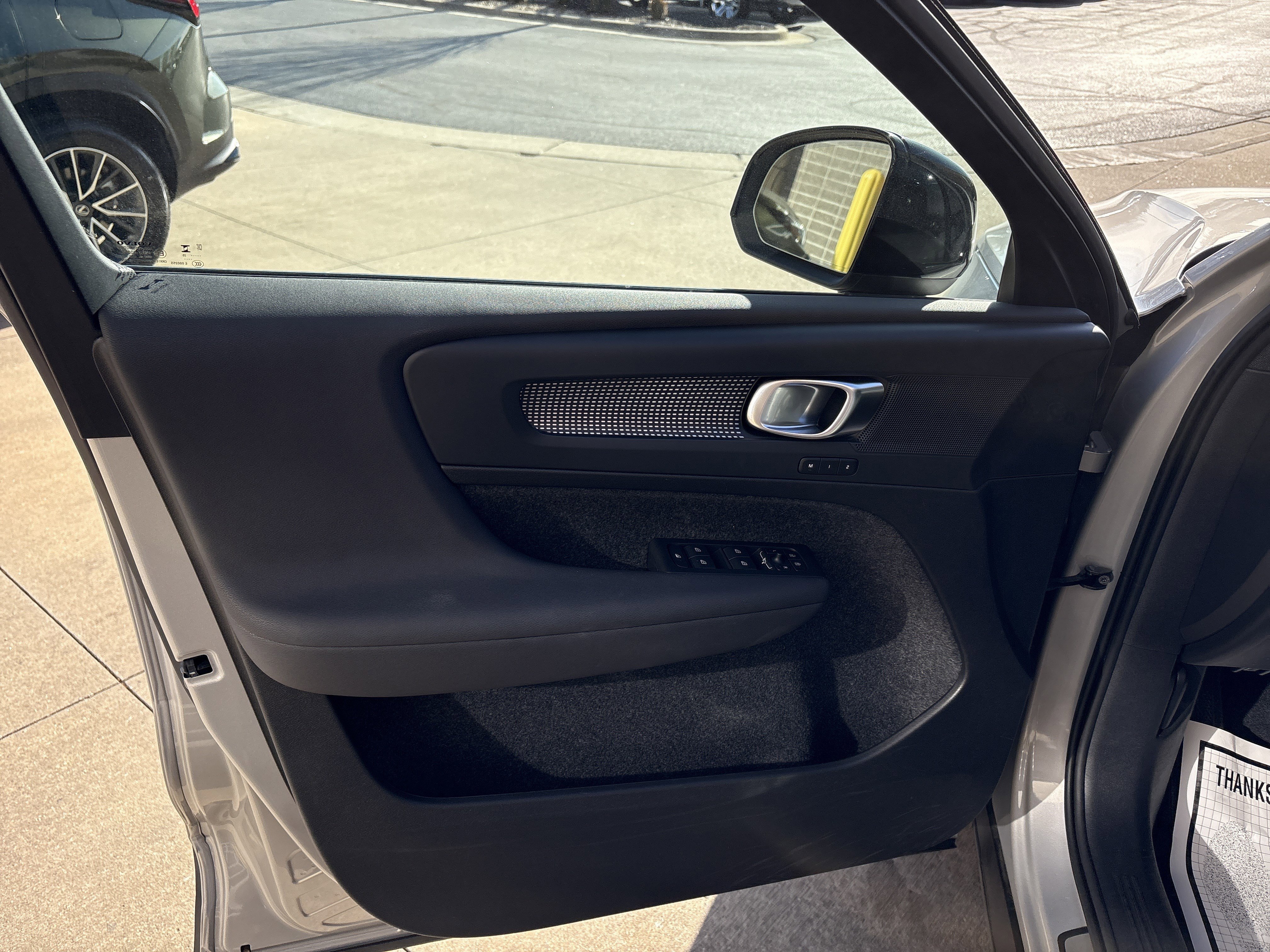 Certified 2025 Volvo XC40 B5 Plus image 14
