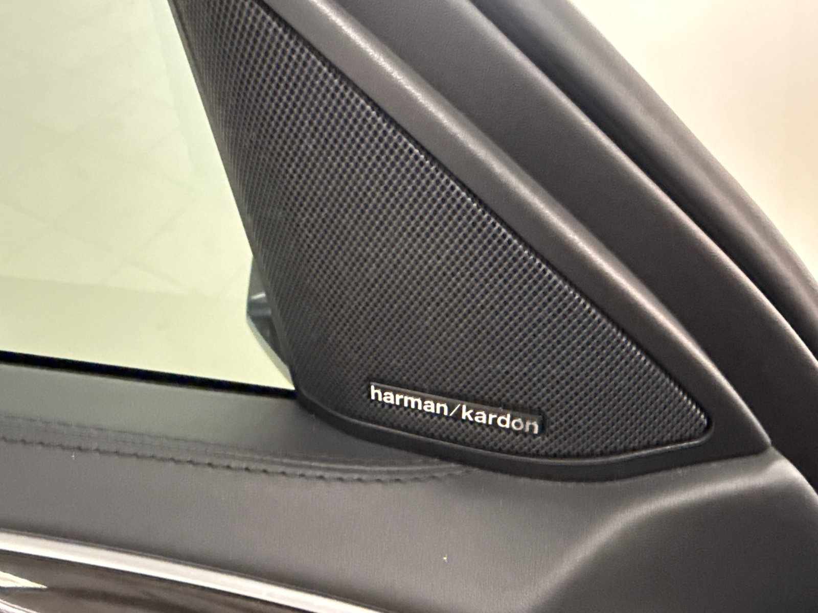 Used 2014 Mercedes-Benz E 63 AMG 4MATIC Sedan image 20