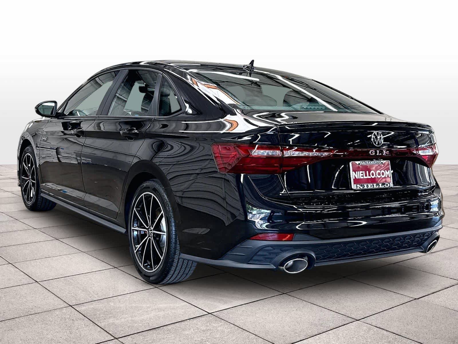 New 2026 Volkswagen Jetta GLI Autobahn FWD image 3