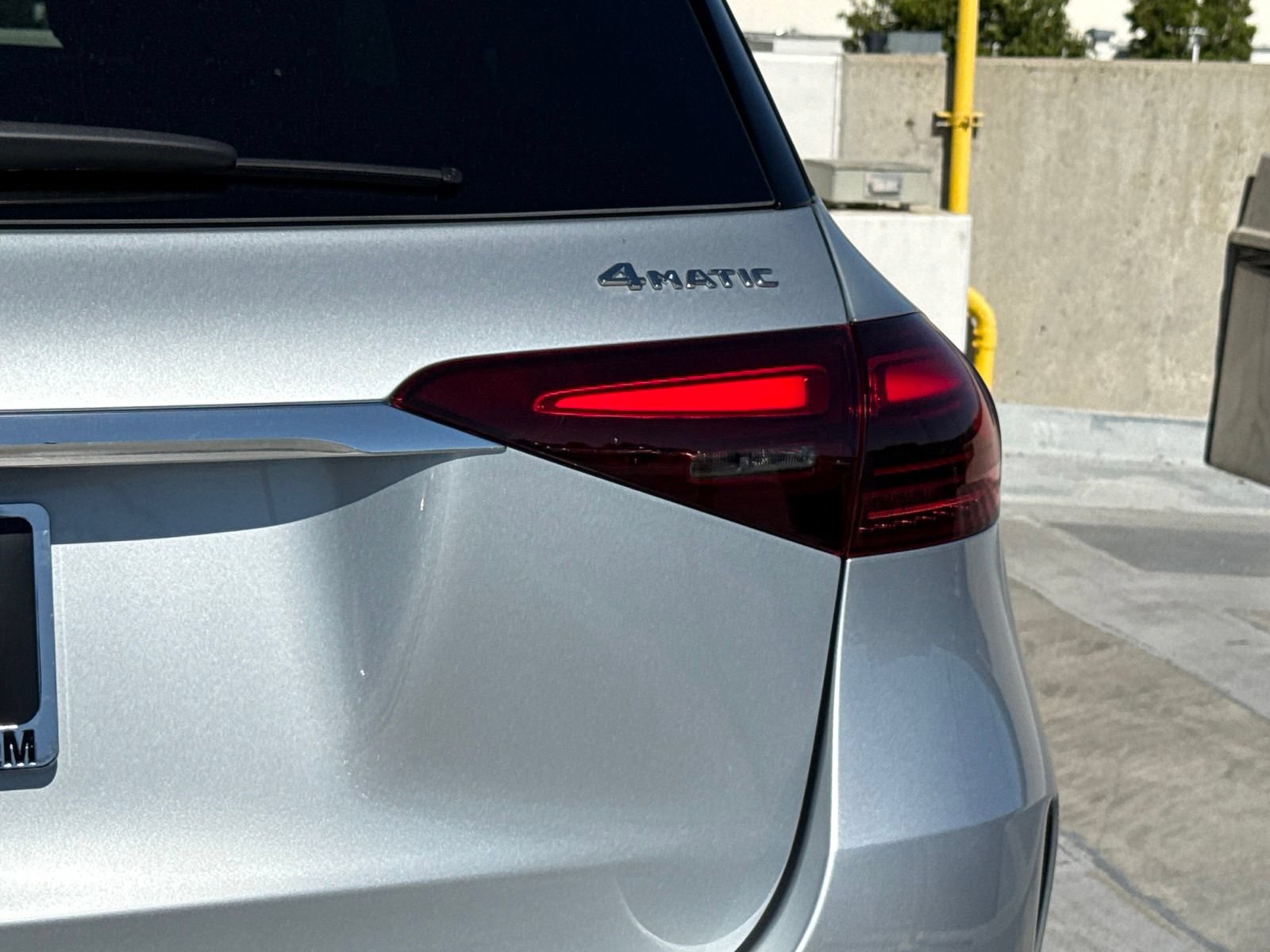 New 2026 Mercedes-Benz GLE 450e 4MATIC image 11